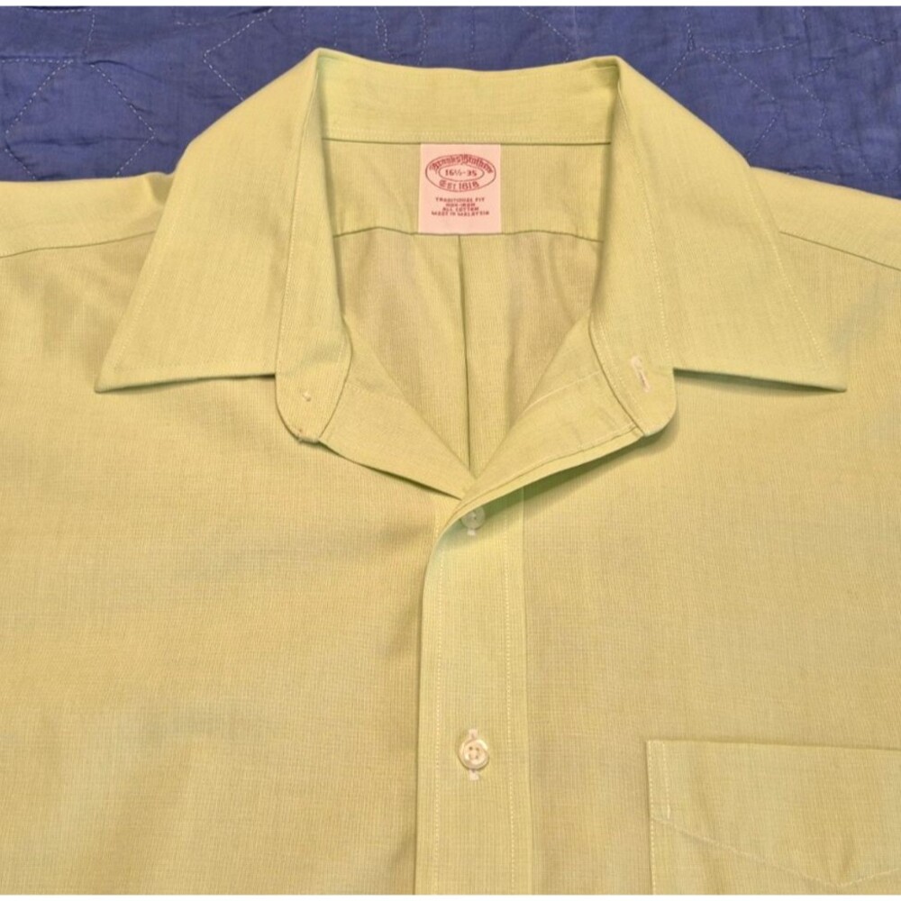 Brooks Brothers Mens 16.5 - 35 Green Traditional Fit L/S Button-Down Dress Shirt